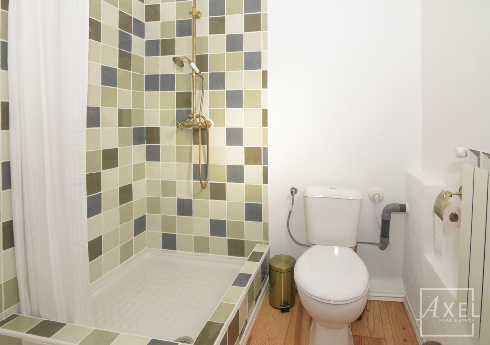 Wohnen & Wohlfühlen: Chalet mit Gästewohnung und Pool