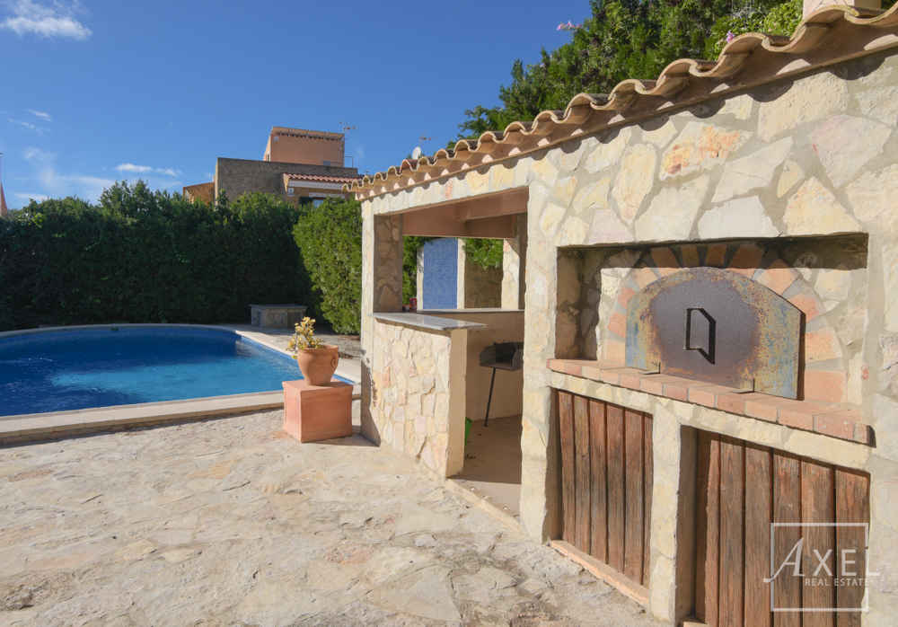 Wohnen & Wohlfühlen: Chalet mit Gästewohnung und Pool