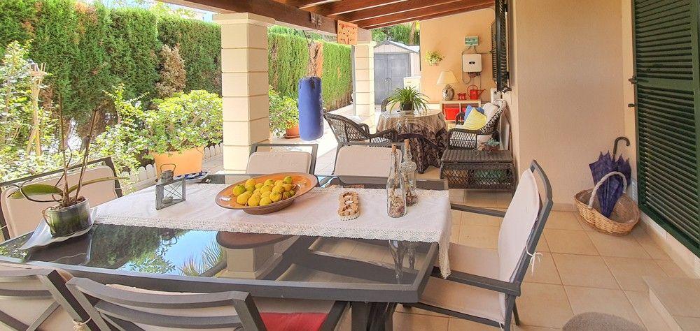 Mediterrane Doppelhaushälfte in Puig de Ros mit Pool