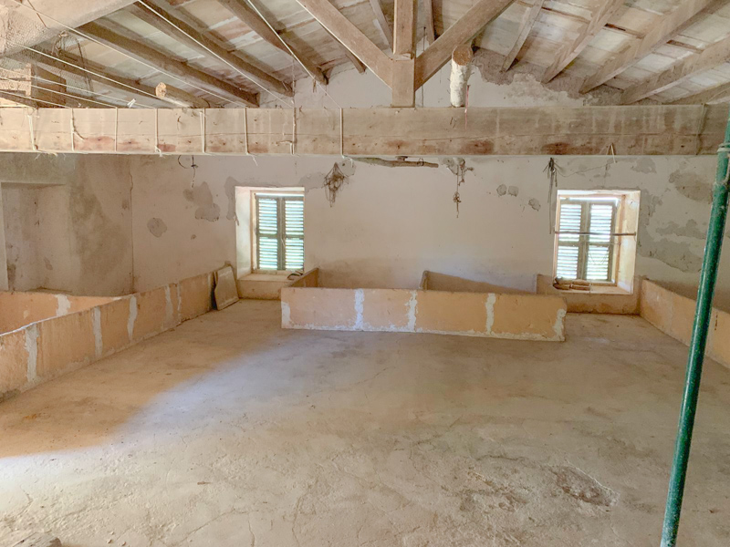 Historisches Majorin-Herrenhaus mit unendlichem Potenzial