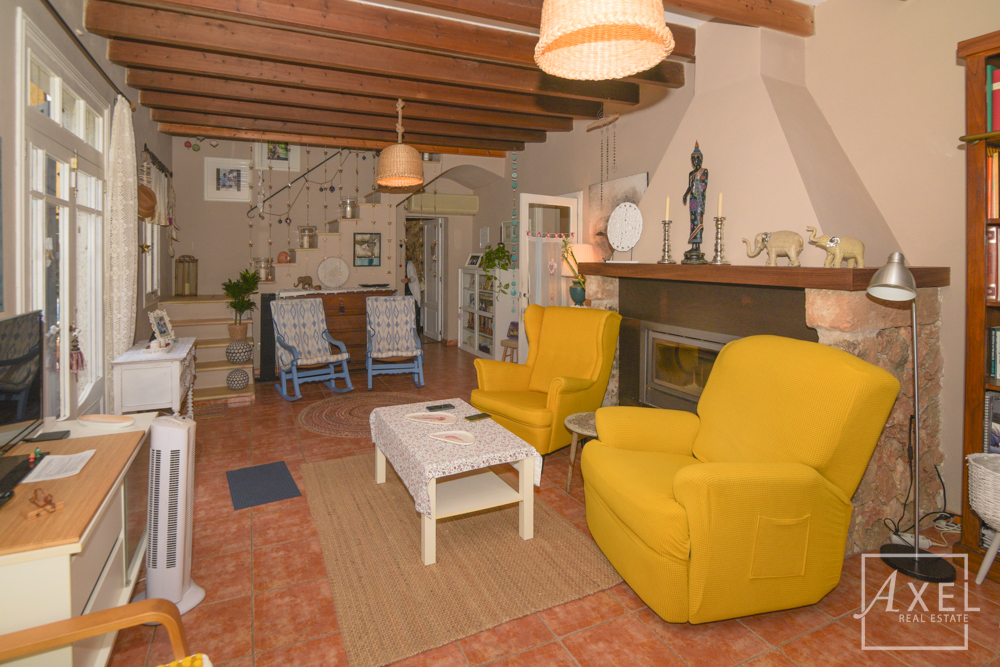 Enchanting country house with guest house, a place where life blossoms – your country house in Mallorca