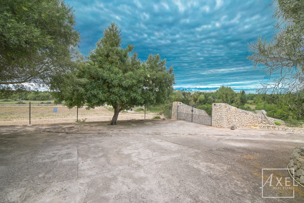 Enchanting country house with guest house, a place where life blossoms – your country house in Mallorca