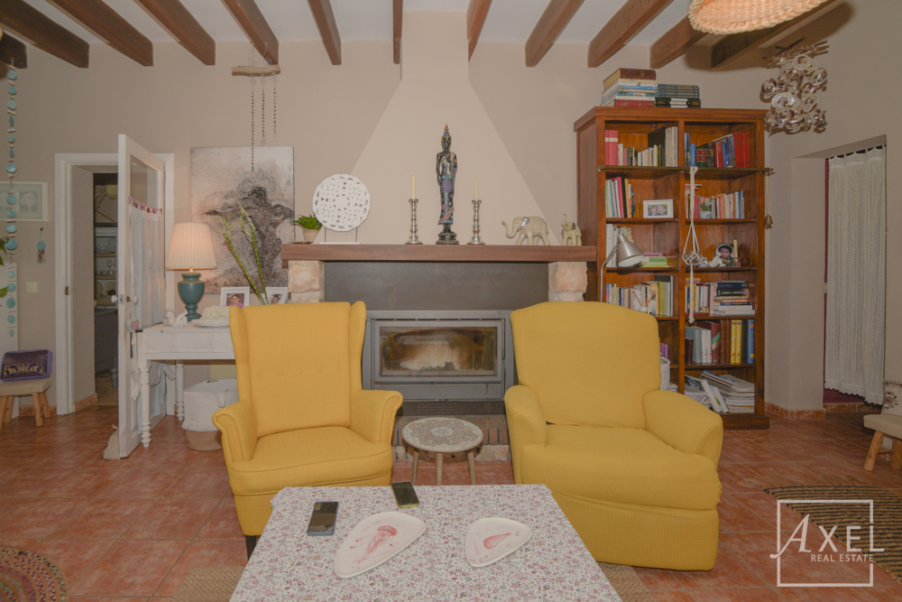 Enchanting country house with guest house, a place where life blossoms – your country house in Mallorca