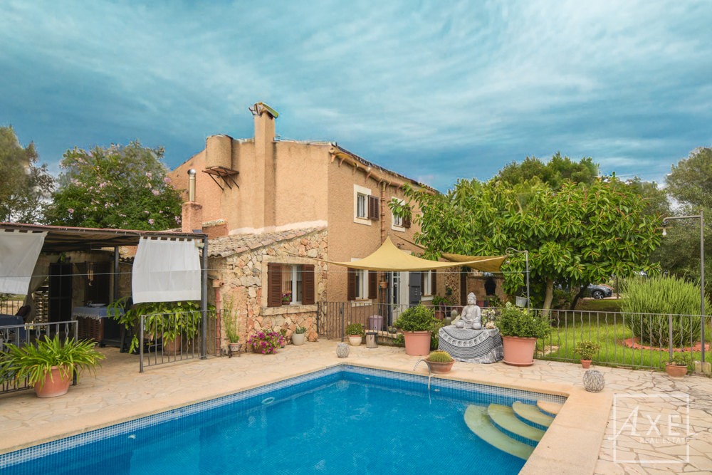 Enchanting country house with guest house, a place where life blossoms – your country house in Mallorca