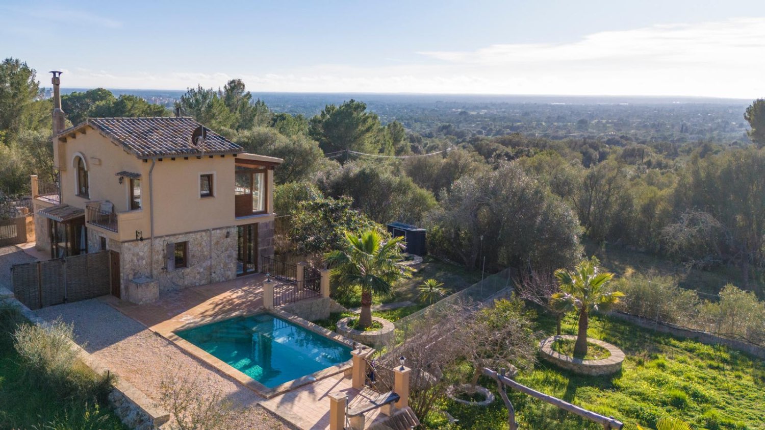 Einzigartige Finca in Llucmajor – Stilvolles Landhaus mit Top-Aussicht