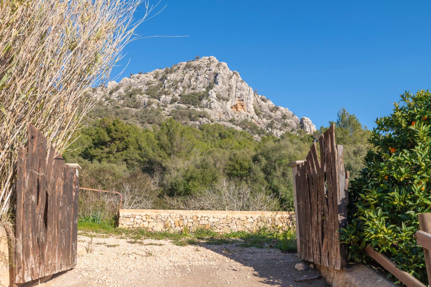 Einzigartige Finca in Llucmajor – Stilvolles Landhaus mit Top-Aussicht