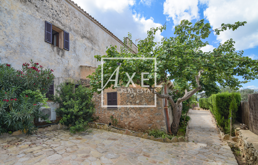 Historisches Landhaus mit mallorquinischem Charme, Pool und Vermietungspotenzial